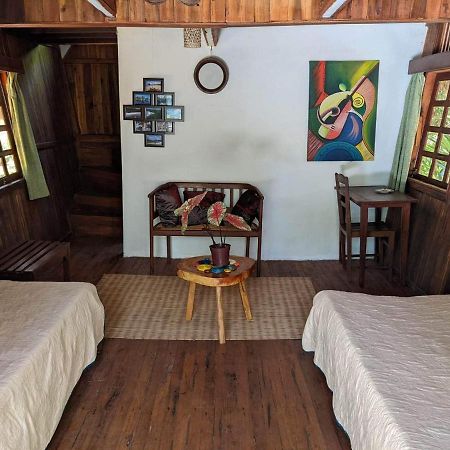 Les Acacias Bungalows Manambolo Esterno foto