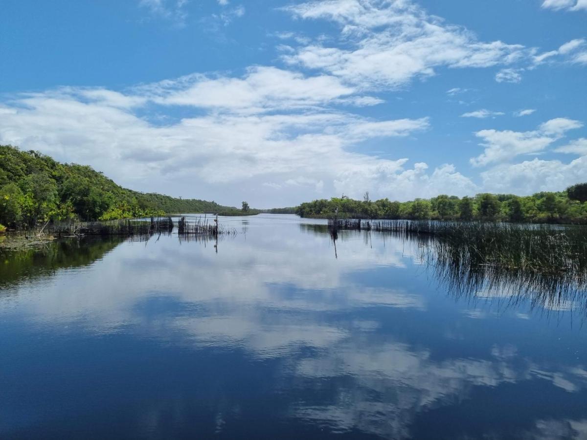 Les Acacias Bungalows Manambolo Esterno foto